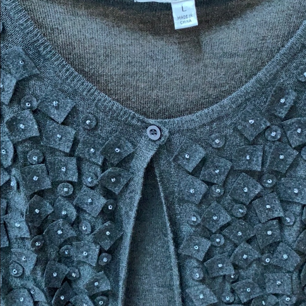 One 7 Six Short Sleeve Gray Cardigan Sweater Large